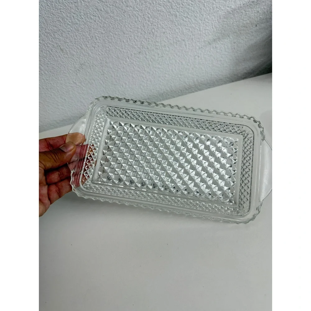 Vintage Clear Pressed Glass Tray Diamond Point Pattern Scalloped Edge 9.5in